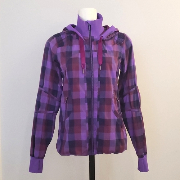 Lululemon Track Purple Navy Plaid Jacket, Size 6 - Picture 2 of 16